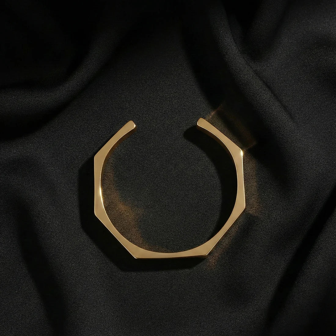 Titan Hex™ Stainless Steel Bracelet – Bold & Modern Design